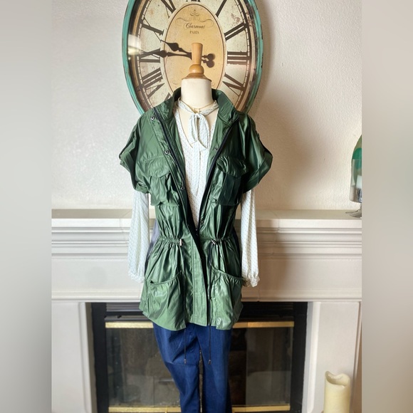 Equipment General Technique Women’s Vest - Picture 6 of 14